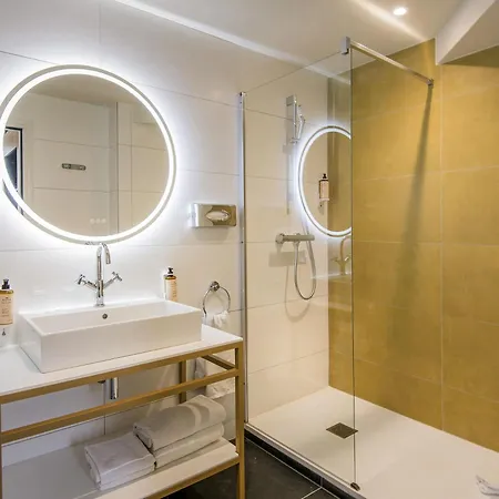 Mercure Cathedrale 4* רודז