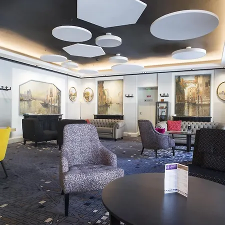 מלון Mercure Cathedrale 4*