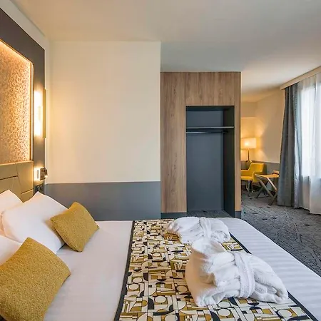 Hotel Mercure Cathedrale 4*