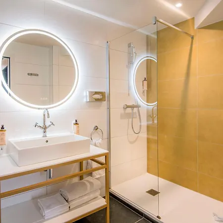 Hotel Mercure Cathedrale 4*