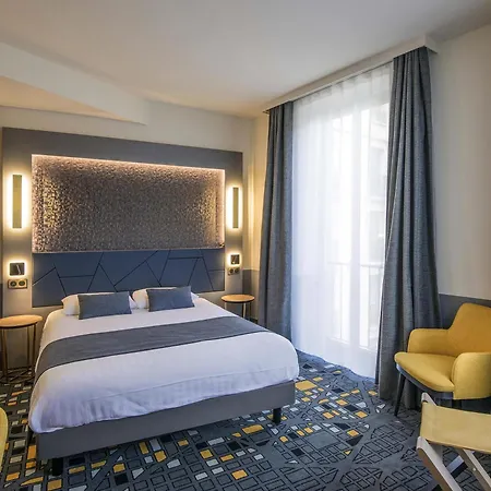 Mercure Cathedrale 4* 로데즈