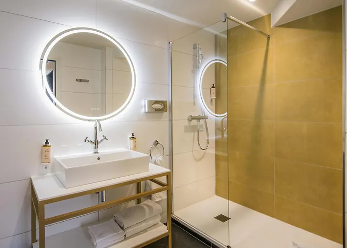 Hotel Mercure Cathédrale 4*