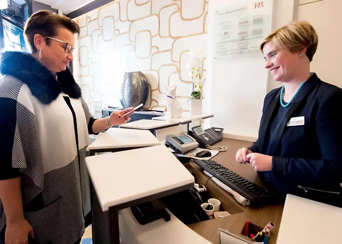 メルキュール ロデ カテドラル ロデーズ