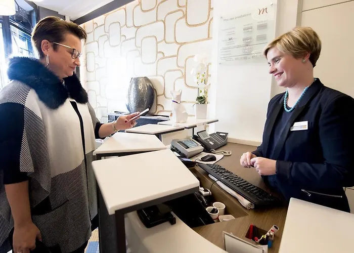 メルキュール ロデ カテドラル ホテル 4*